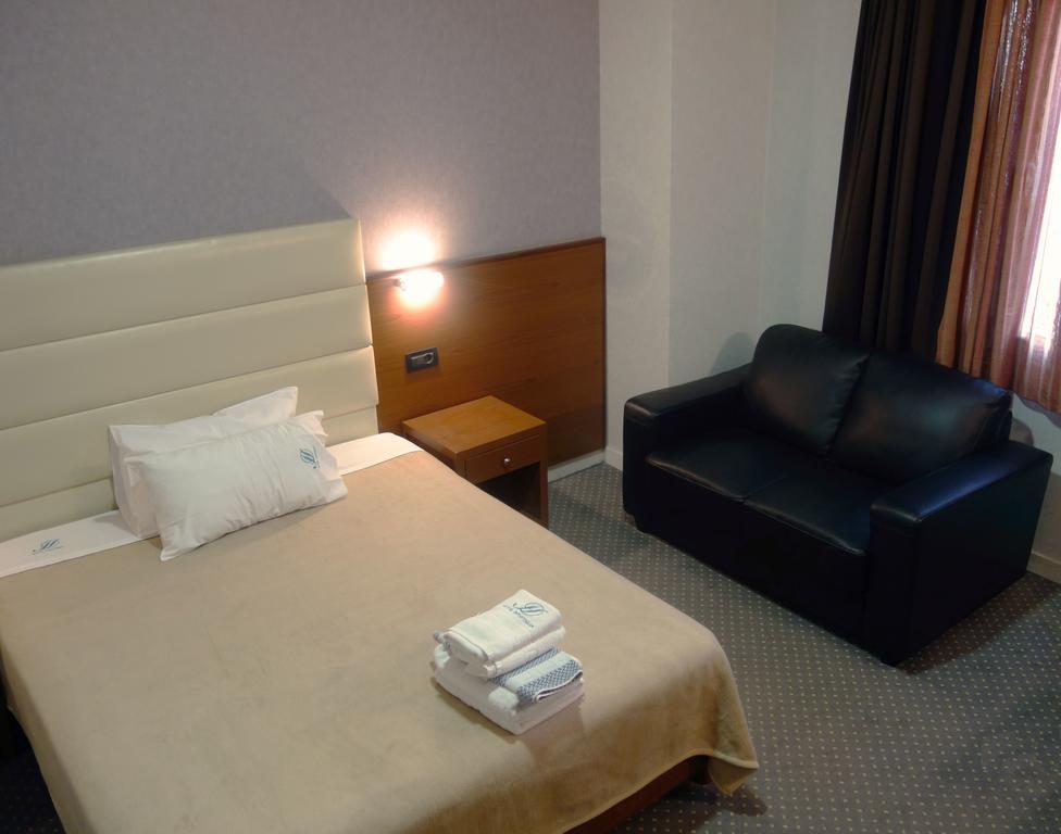 Отель Dionysion Thebes Номер фото